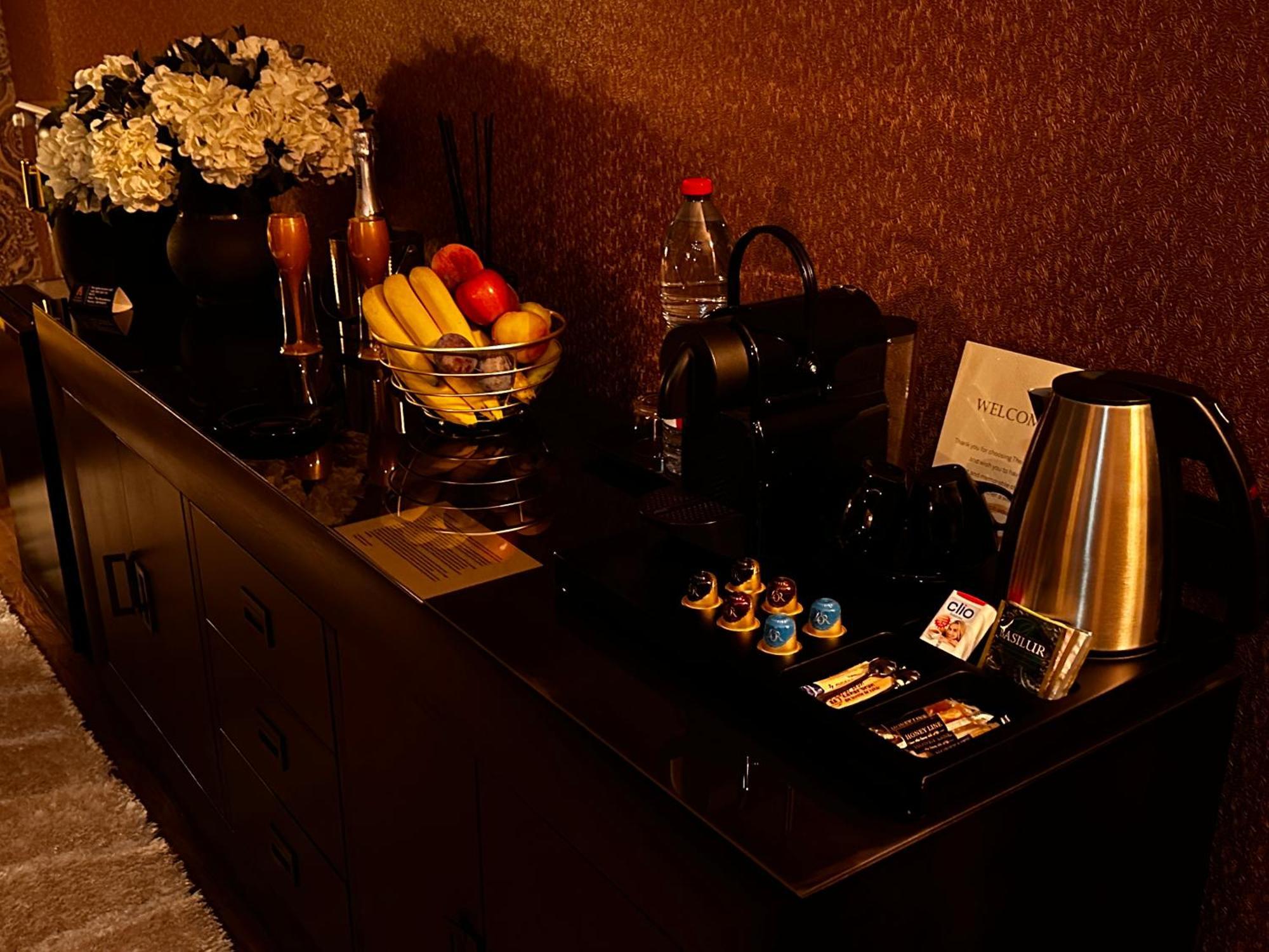 The Residence Central Jacuzzi Boutique  Cluj-Napoca Extérieur photo